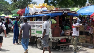 Dala dala public transport in Zanzibar